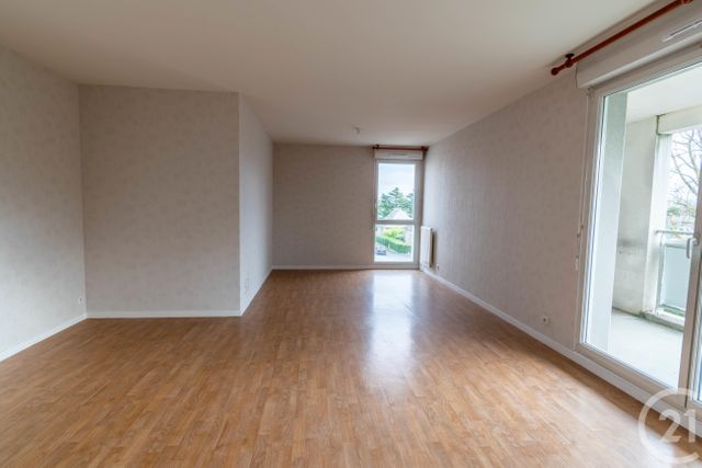 Appartement T4 à vendre - 4 pièces - 95.76 m2 - ST JACQUES DE LA LANDE - 35 - BRETAGNE - Century 21 Dréano Immobilier