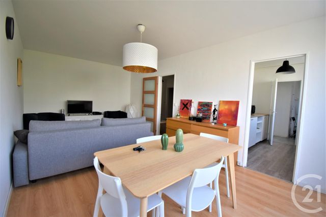 Appartement à louer - 5 pièces - 93.38 m2 - RENNES - 35 - BRETAGNE - Century 21 Dréano Immobilier