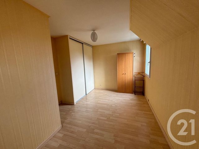 Appartement T3 à vendre - 4 pièces - 82.1 m2 - ST JACQUES DE LA LANDE - 35 - BRETAGNE - Century 21 Dréano Immobilier