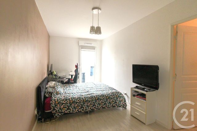 Appartement T5 à vendre - 5 pièces - 124.14 m2 - ST JACQUES DE LA LANDE - 35 - BRETAGNE - Century 21 Dréano Immobilier