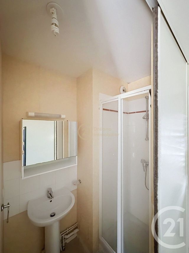 Appartement Duplex à vendre - 4 pièces - 92.29 m2 - ST JACQUES DE LA LANDE - 35 - BRETAGNE - Century 21 Dréano Immobilier
