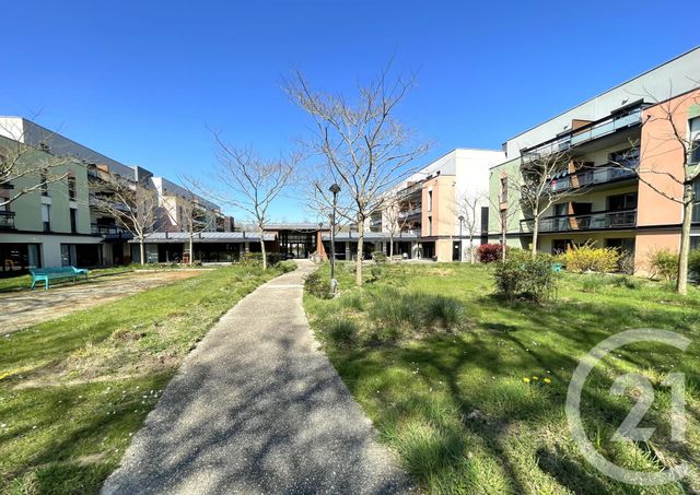 Appartement T2 à vendre - 2 pièces - 42.86 m2 - LAILLE - 35 - BRETAGNE - Century 21 Dréano Immobilier