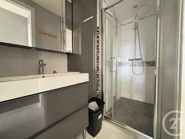 Appartement T4 à louer - 4 pièces - 60.37 m2 - RENNES - 35 - BRETAGNE - Century 21 Dréano Immobilier