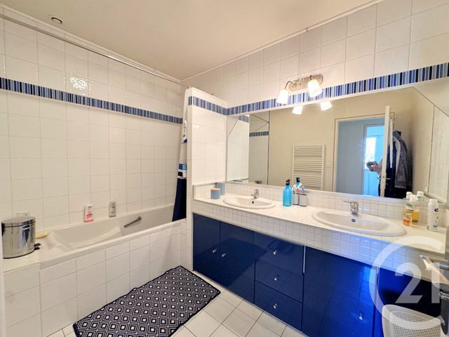 maison à vendre - 5 pièces - 110.2 m2 - VERN SUR SEICHE - 35 - BRETAGNE - Century 21 Dréano Immobilier