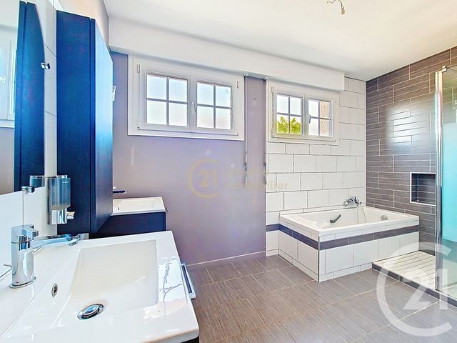 maison à vendre - 7 pièces - 165.15 m2 - TALENSAC - 35 - BRETAGNE - Century 21 Dréano Immobilier