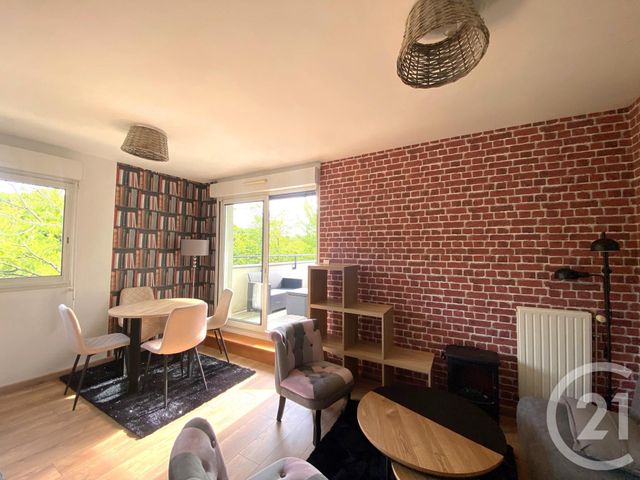 Afficher la photo en grand Appartement T2 à louer - 3 pièces - 50.42 m2 - RENNES - 35 - BRETAGNE - Century 21 Dréano Immobilier