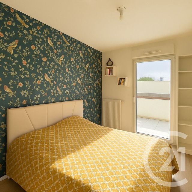 Appartement T4 à vendre - 4 pièces - 77.0 m2 - ST JACQUES DE LA LANDE - 35 - BRETAGNE - Century 21 Dréano Immobilier