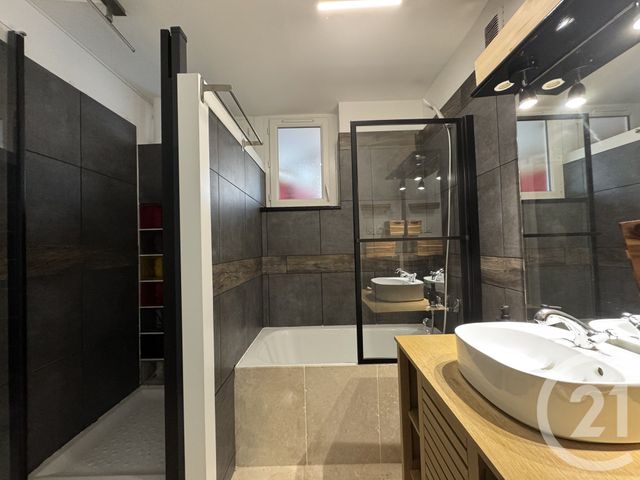 Appartement T4 à louer - 4 pièces - 69.3 m2 - RENNES - 35 - BRETAGNE - Century 21 Dréano Immobilier