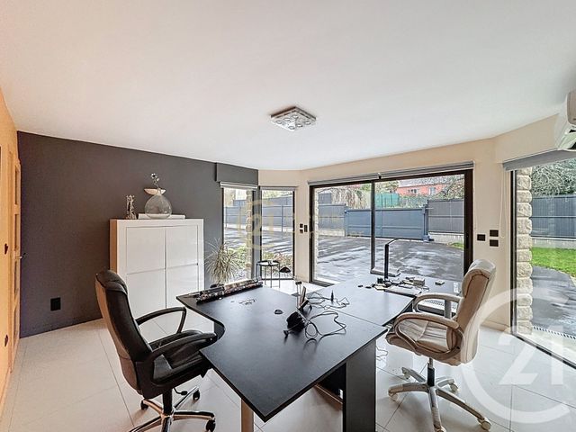 maison à vendre - 9 pièces - 249.0 m2 - LAILLE - 35 - BRETAGNE - Century 21 Dréano Immobilier