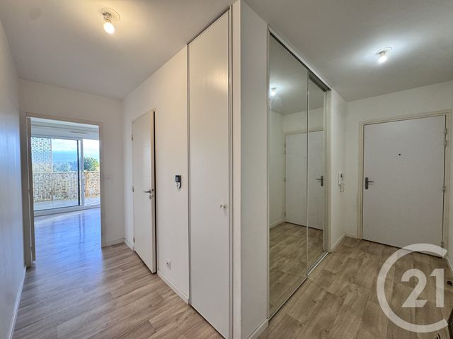 Appartement T2 à vendre - 2 pièces - 46.09 m2 - CHARTRES DE BRETAGNE - 35 - BRETAGNE - Century 21 Dréano Immobilier