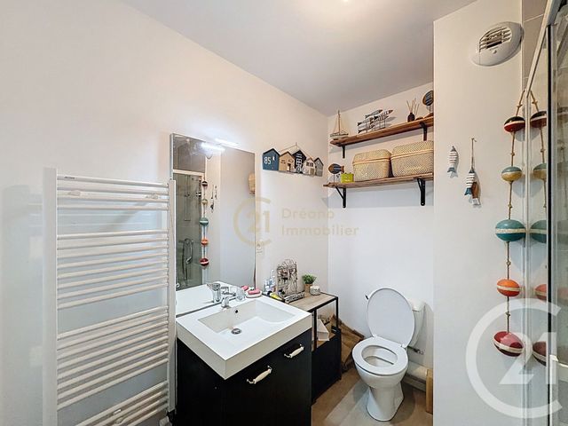 Appartement T3 à vendre - 3 pièces - 55.93 m2 - GUICHEN - 35 - BRETAGNE - Century 21 Dréano Immobilier