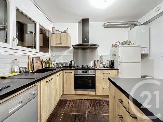 Appartement T2 à vendre - 2 pièces - 46.0 m2 - ST JACQUES DE LA LANDE - 35 - BRETAGNE - Century 21 Dréano Immobilier