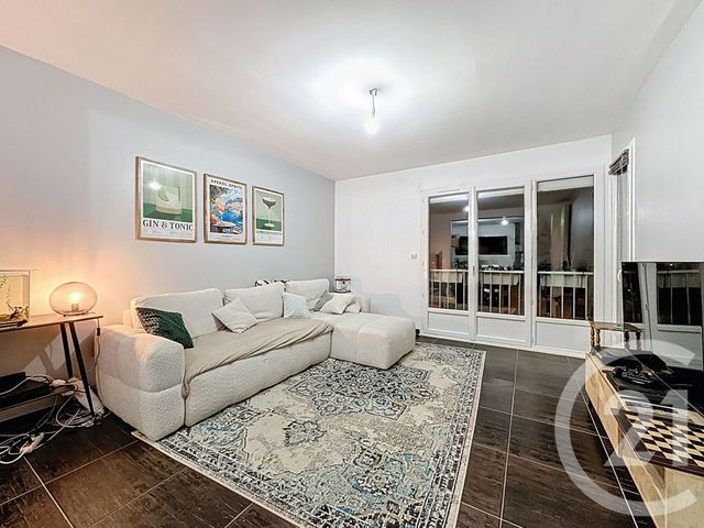 Appartement T2 à vendre - 2 pièces - 46.0 m2 - ST JACQUES DE LA LANDE - 35 - BRETAGNE - Century 21 Dréano Immobilier