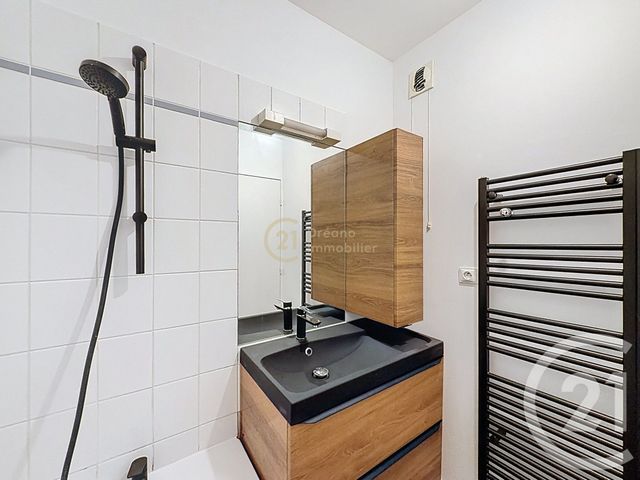 Appartement T2 à vendre - 2 pièces - 31.89 m2 - ST JACQUES DE LA LANDE - 35 - BRETAGNE - Century 21 Dréano Immobilier