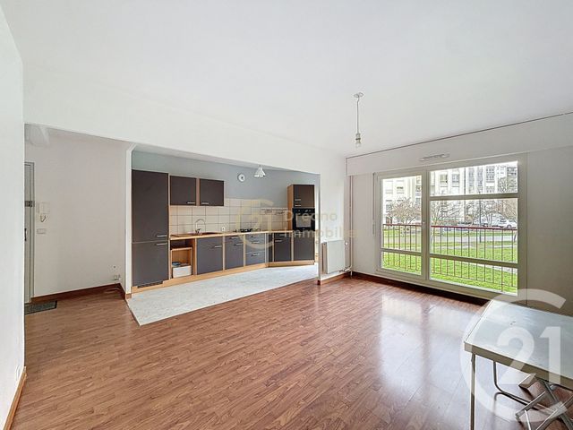 Appartement T3 à vendre - 3 pièces - 68.0 m2 - RENNES - 35 - BRETAGNE - Century 21 Dréano Immobilier