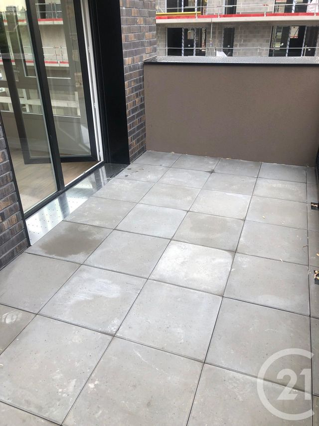 Appartement T2 à louer - 2 pièces - 40.9 m2 - ST JACQUES DE LA LANDE - 35 - BRETAGNE - Century 21 Dréano Immobilier