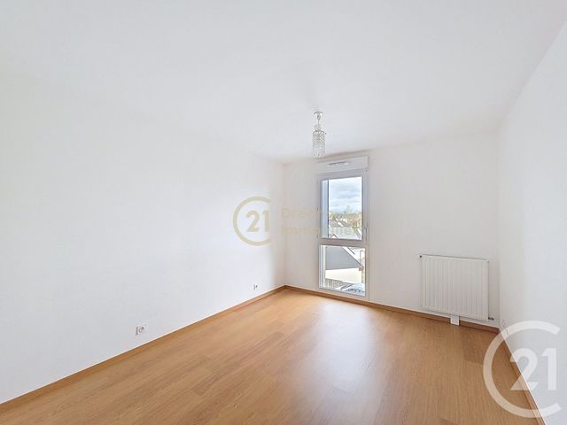 Appartement F3 à vendre - 3 pièces - 69.0 m2 - CHARTRES DE BRETAGNE - 35 - BRETAGNE - Century 21 Dréano Immobilier