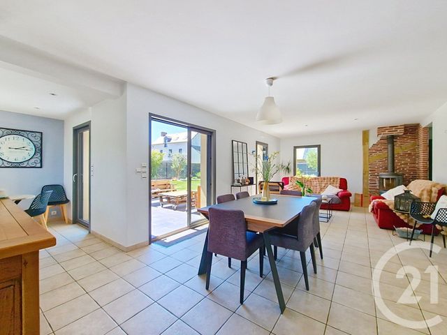 maison à vendre - 7 pièces - 157.0 m2 - ST MEEN LE GRAND - 35 - BRETAGNE - Century 21 Dréano Immobilier
