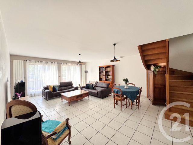 maison à vendre - 5 pièces - 110.2 m2 - VERN SUR SEICHE - 35 - BRETAGNE - Century 21 Dréano Immobilier