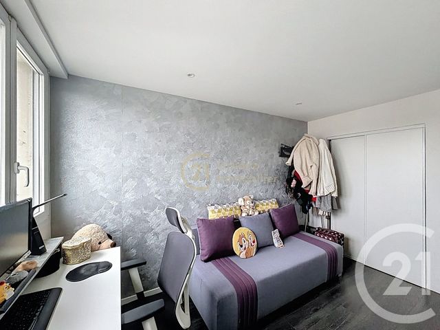 Appartement T3 à vendre - 3 pièces - 57.35 m2 - ST JACQUES DE LA LANDE - 35 - BRETAGNE - Century 21 Dréano Immobilier