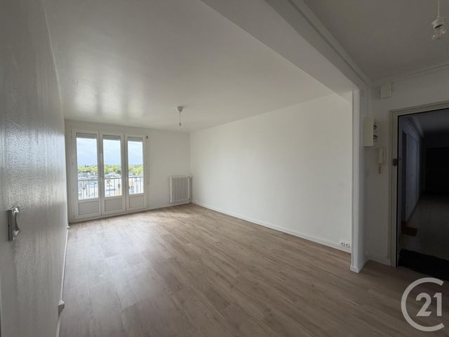 Appartement T4 à louer - 4 pièces - 70.57 m2 - RENNES - 35 - BRETAGNE - Century 21 Dréano Immobilier