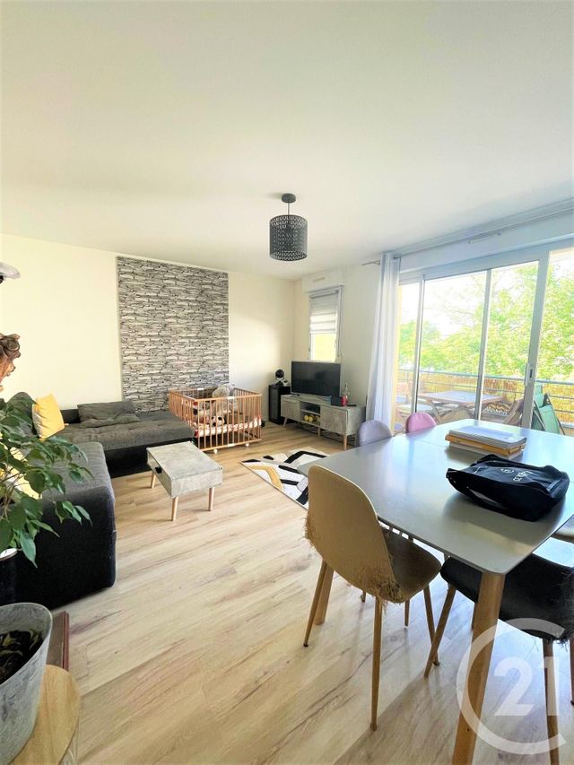 Appartement T3 à louer - 3 pièces - 59.42 m2 - RENNES - 35 - BRETAGNE - Century 21 Dréano Immobilier
