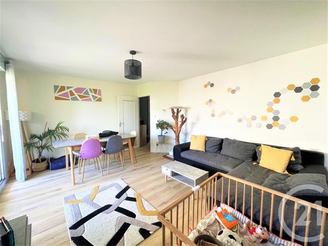Appartement T3 à louer - 3 pièces - 59.42 m2 - RENNES - 35 - BRETAGNE - Century 21 Dréano Immobilier