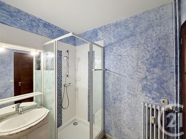 Appartement T2 à vendre - 3 pièces - 60.57 m2 - ST JACQUES DE LA LANDE - 35 - BRETAGNE - Century 21 Dréano Immobilier