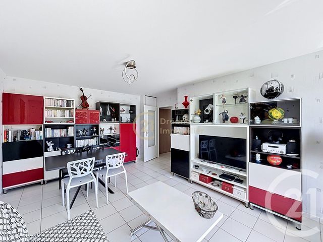 Appartement T3 à vendre - 3 pièces - 56.0 m2 - RENNES - 35 - BRETAGNE - Century 21 Dréano Immobilier