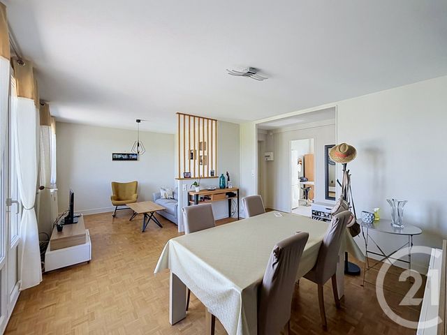 Appartement T3 à vendre - 3 pièces - 67.61 m2 - RENNES - 35 - BRETAGNE - Century 21 Dréano Immobilier