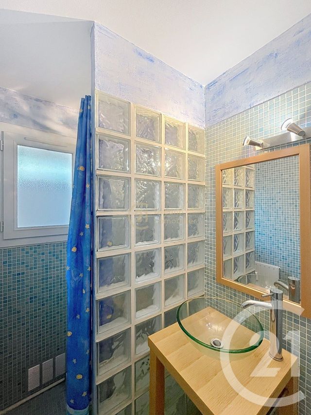 Appartement F3 à vendre - 3 pièces - 57.54 m2 - ST JACQUES DE LA LANDE - 35 - BRETAGNE - Century 21 Dréano Immobilier