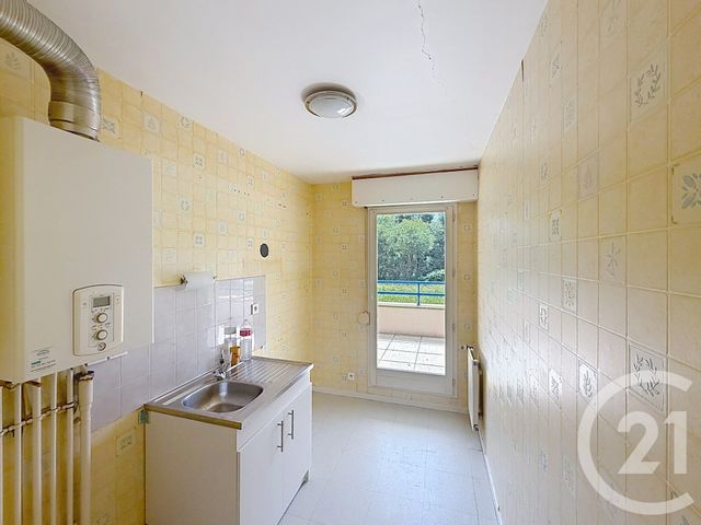 Appartement T2 à vendre - 2 pièces - 44.44 m2 - ST JACQUES DE LA LANDE - 35 - BRETAGNE - Century 21 Dréano Immobilier