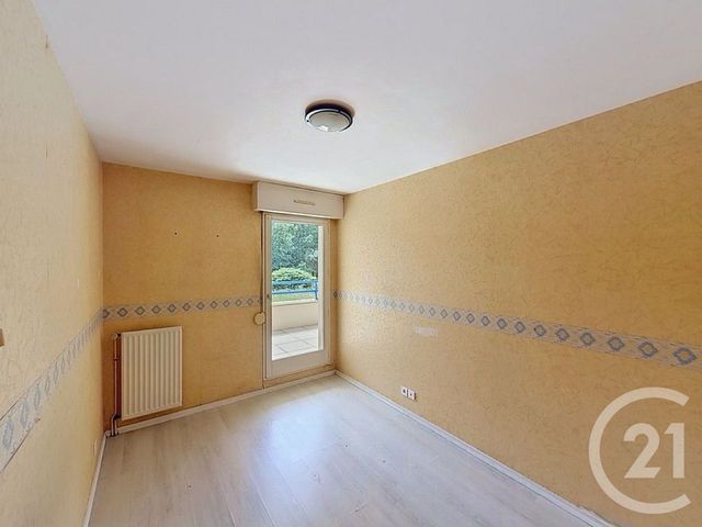 Appartement T2 à vendre - 2 pièces - 44.44 m2 - ST JACQUES DE LA LANDE - 35 - BRETAGNE - Century 21 Dréano Immobilier