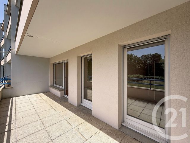 Appartement T2 à vendre - 2 pièces - 44.44 m2 - ST JACQUES DE LA LANDE - 35 - BRETAGNE - Century 21 Dréano Immobilier