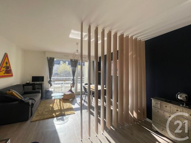 Appartement T2 à louer - 2 pièces - 49.55 m2 - RENNES - 35 - BRETAGNE - Century 21 Dréano Immobilier