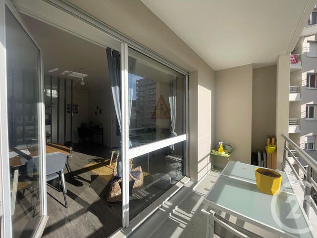 Appartement T2 à louer - 2 pièces - 49.55 m2 - RENNES - 35 - BRETAGNE - Century 21 Dréano Immobilier