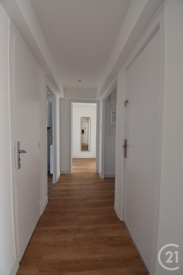 Appartement F4 à louer - 4 pièces - 67.69 m2 - RENNES - 35 - BRETAGNE - Century 21 Dréano Immobilier