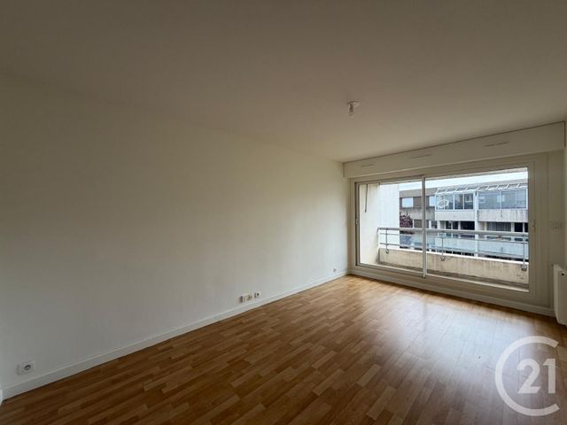 Appartement T2 à louer - 2 pièces - 44.51 m2 - ST JACQUES DE LA LANDE - 35 - BRETAGNE - Century 21 Dréano Immobilier