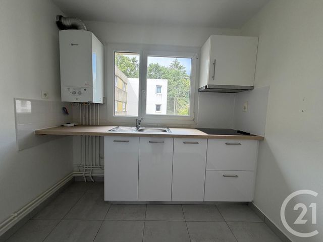 Appartement T2 à louer - 2 pièces - 44.51 m2 - ST JACQUES DE LA LANDE - 35 - BRETAGNE - Century 21 Dréano Immobilier
