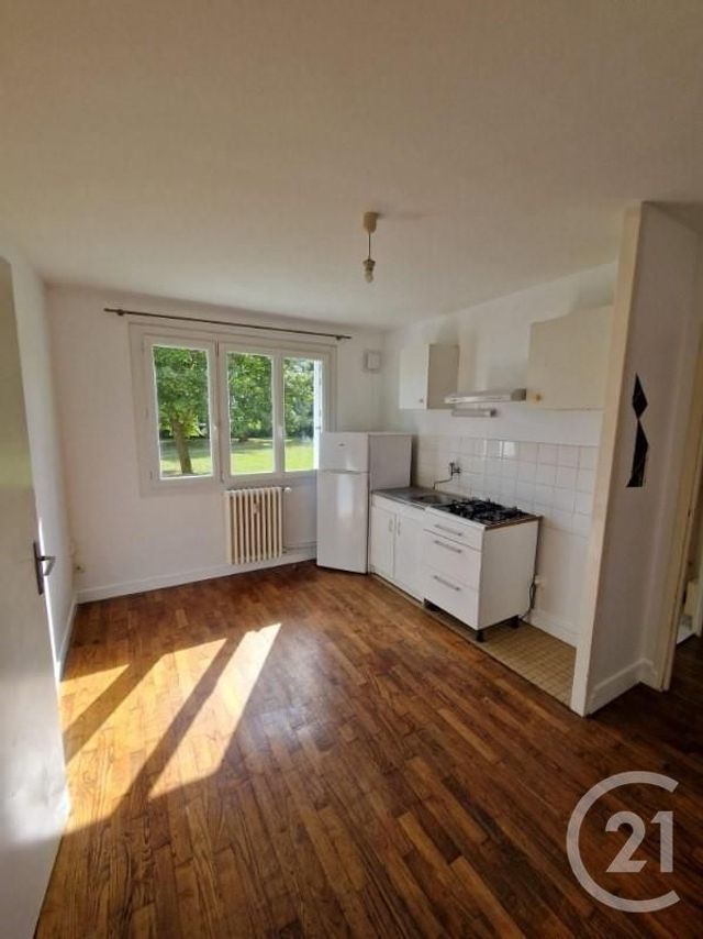 Appartement T2 à louer - 2 pièces - 31.18 m2 - ST JACQUES DE LA LANDE - 35 - BRETAGNE - Century 21 Dréano Immobilier