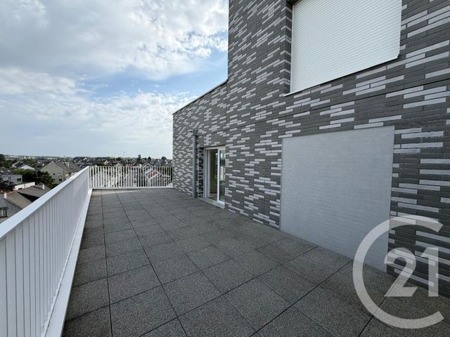 Appartement Studio à louer - 1 pièce - 28.07 m2 - RENNES - 35 - BRETAGNE - Century 21 Dréano Immobilier