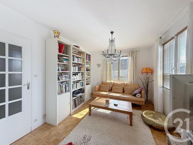 maison à vendre - 7 pièces - 146.4 m2 - ST JACQUES DE LA LANDE - 35 - BRETAGNE - Century 21 Dréano Immobilier