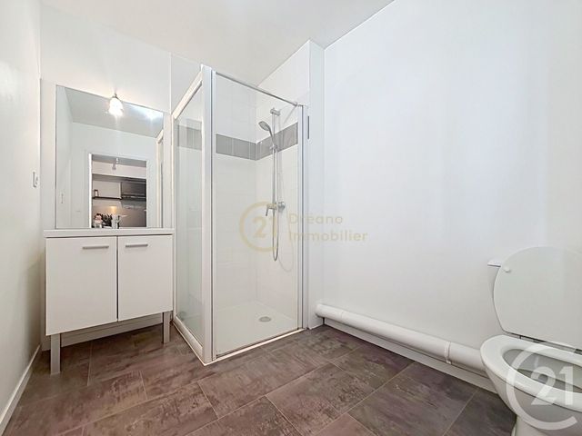 Appartement T2 à louer - 2 pièces - 35.48 m2 - ST JACQUES DE LA LANDE - 35 - BRETAGNE - Century 21 Dréano Immobilier