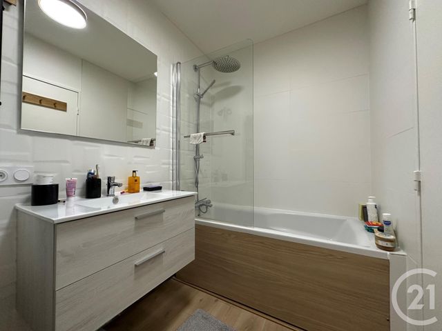 Appartement T5 à louer - 5 pièces - 104.0 m2 - BRUZ - 35 - BRETAGNE - Century 21 Dréano Immobilier