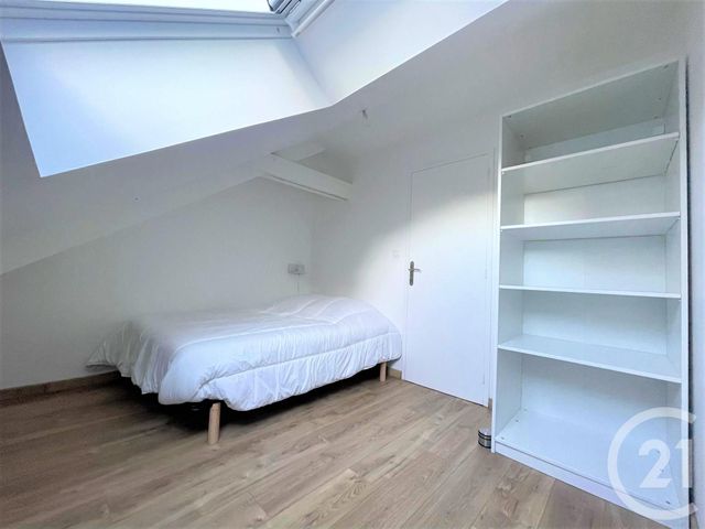 Appartement Duplex à louer - 3 pièces - 46.69 m2 - RENNES - 35 - BRETAGNE - Century 21 Dréano Immobilier