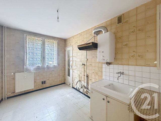 Appartement T4 à vendre - 4 pièces - 65.0 m2 - ST JACQUES DE LA LANDE - 35 - BRETAGNE - Century 21 Dréano Immobilier