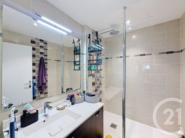 Appartement T5 à vendre - 5 pièces - 93.37 m2 - RENNES - 35 - BRETAGNE - Century 21 Dréano Immobilier