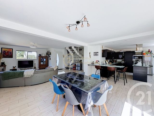 maison à vendre - 7 pièces - 168.0 m2 - CHANTEPIE - 35 - BRETAGNE - Century 21 Dréano Immobilier