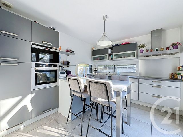 maison à vendre - 7 pièces - 130.74 m2 - CHANTEPIE - 35 - BRETAGNE - Century 21 Dréano Immobilier