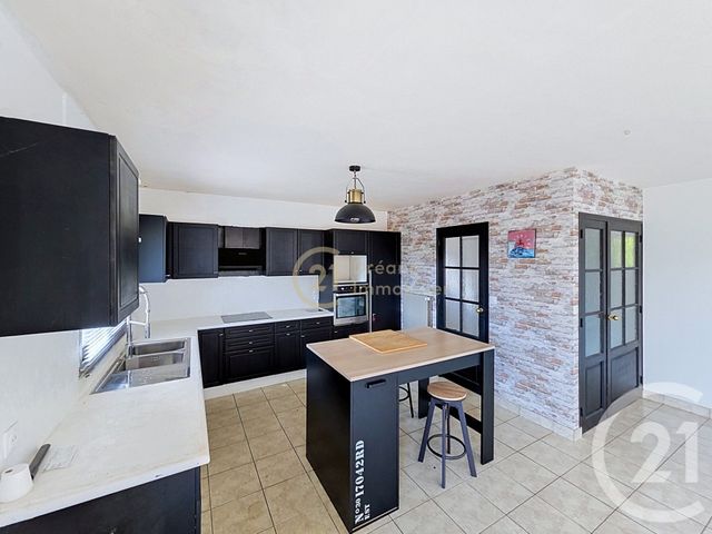 maison à vendre - 5 pièces - 142.0 m2 - CHARTRES DE BRETAGNE - 35 - BRETAGNE - Century 21 Dréano Immobilier